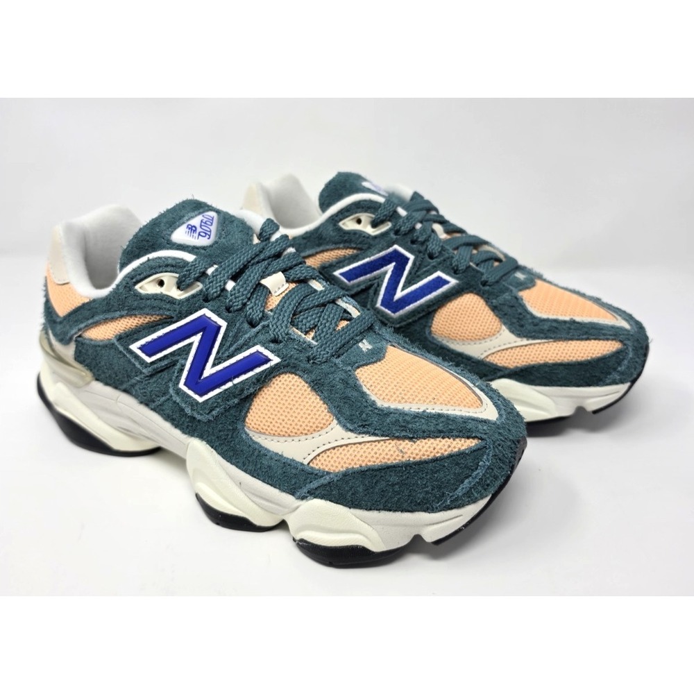 New Balance 9060 Green/Orange Youth 4 NWB